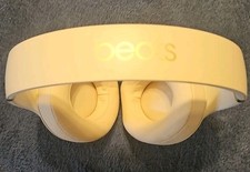 Beats Studio3 Wireless Bluetooth  Case. Clean. Generic Charging Cable Included.