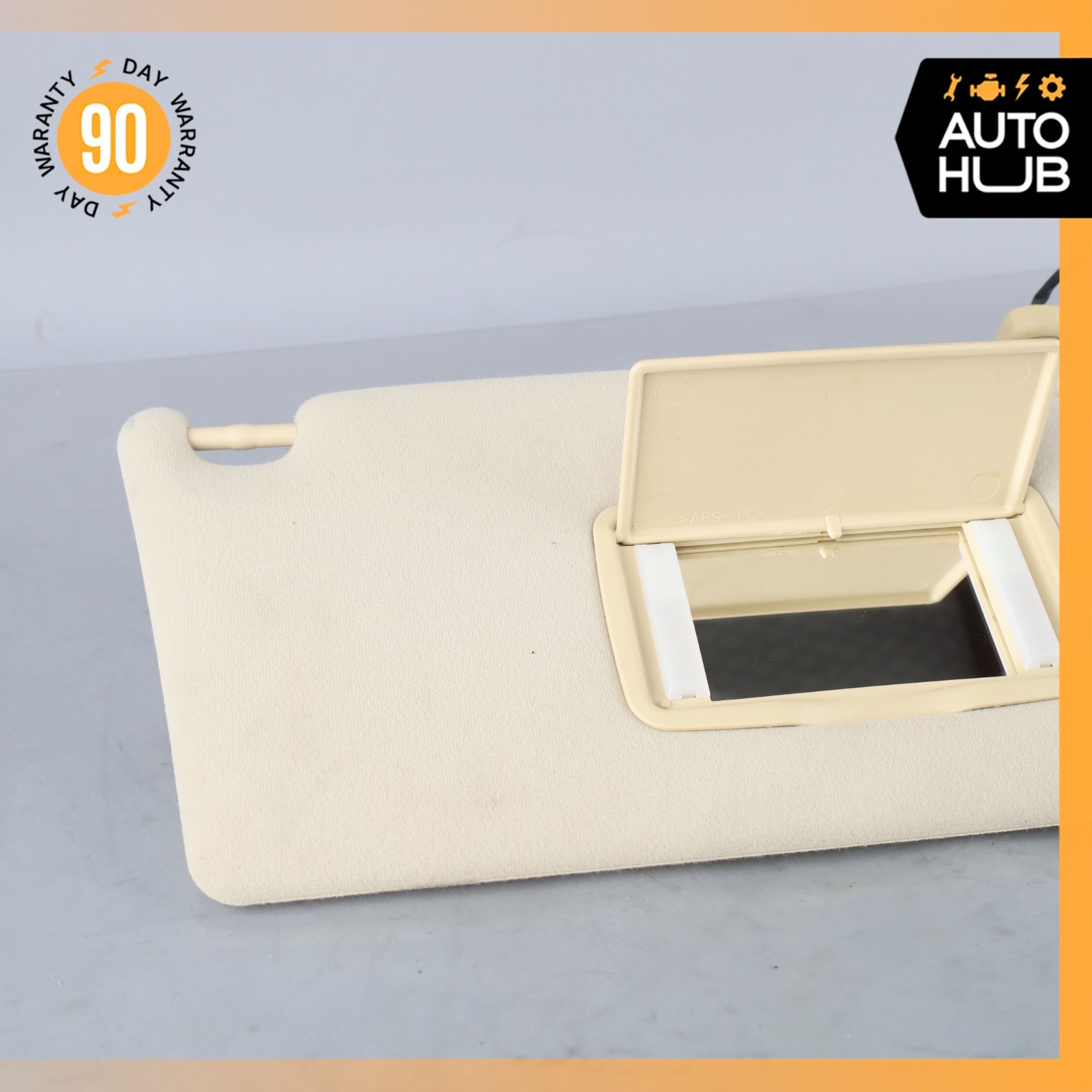03-18 Maserati GranTurismo M145 Coupe Right Side Sun Visor Shade Beige OEM 47k