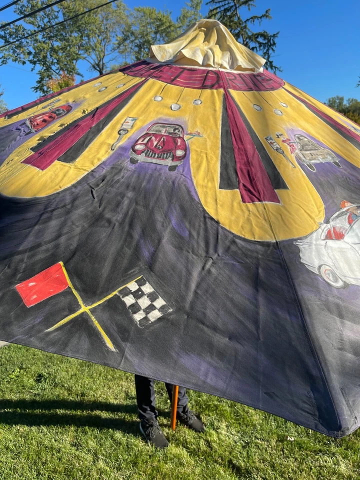 Guarda-chuva Corvette com tema pintado à mão - Sharon Dehaas - Coleção Ken Parker - Imagem 4 de 4