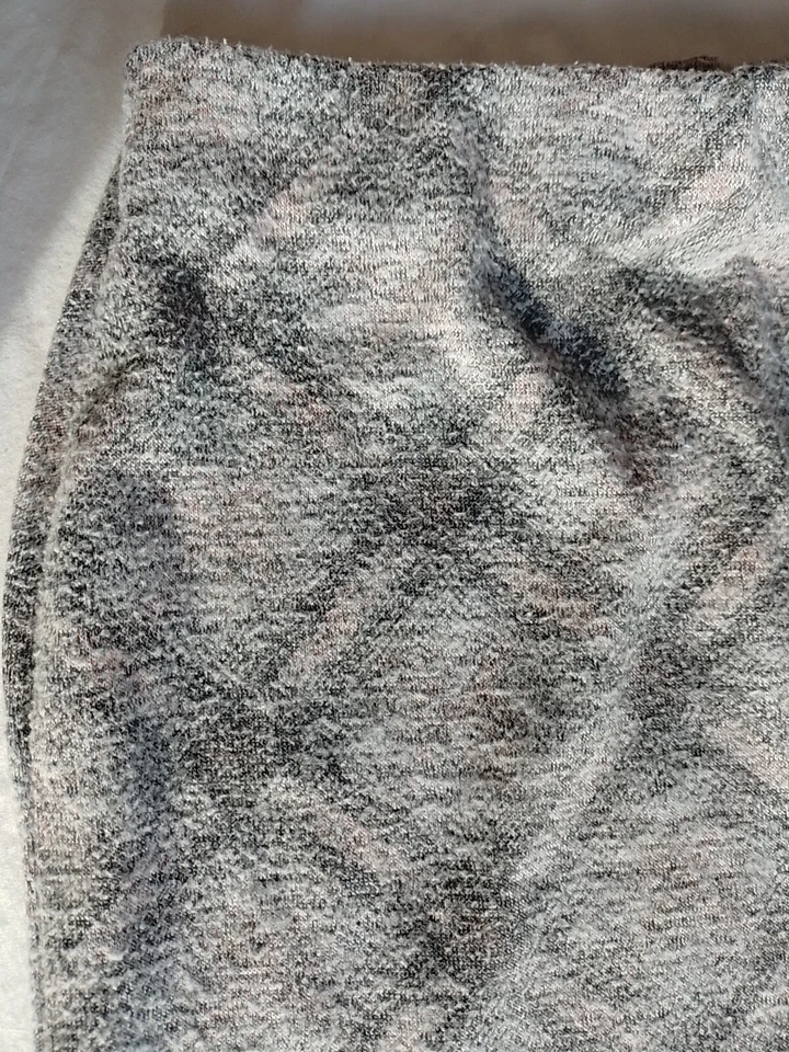 Women's Skirt Select Size 10 Short Grey 214 - Image 2 of 4