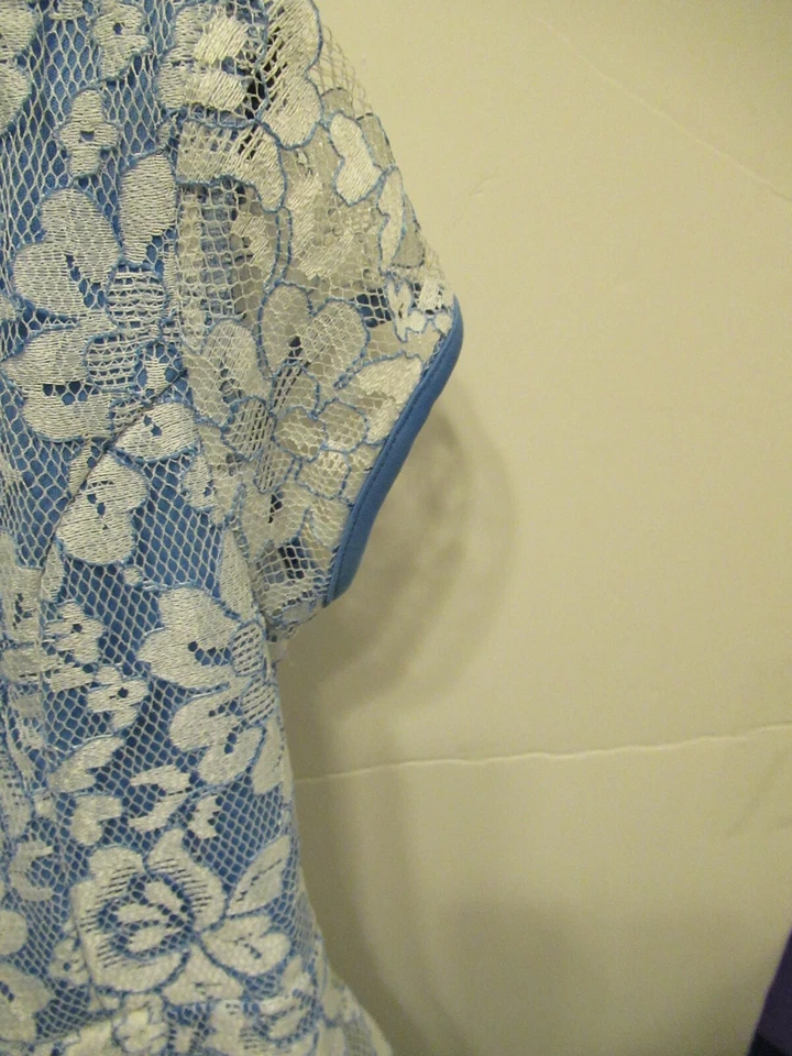 (P9) Superposición de encaje azul y blanco para niñas en forro azul de Xhilaration talla 10-12 Foto 2 de 4