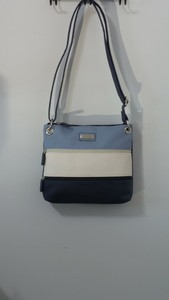 van heusen shoulder bag