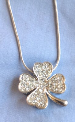 17'' Silver Tone Chain & Rhinestone Four Leaf Clover Pendant W 3'' Extender EUC