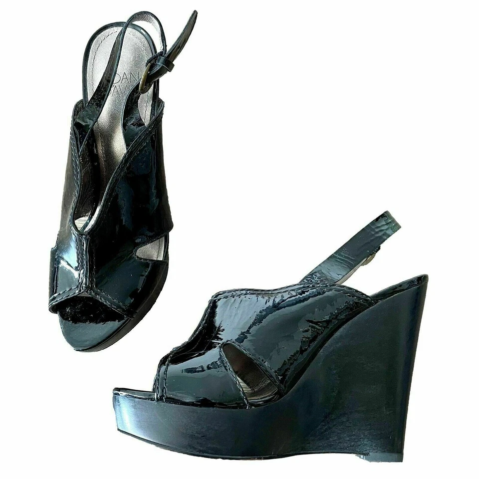 Zapatos Peep Toes Joan & David para mujer Avery Wedges charol negro 6,5 M Foto 2 de 4