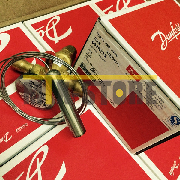 1PC New DANFOSS Expansion valve 067N2155 Brand New Ones