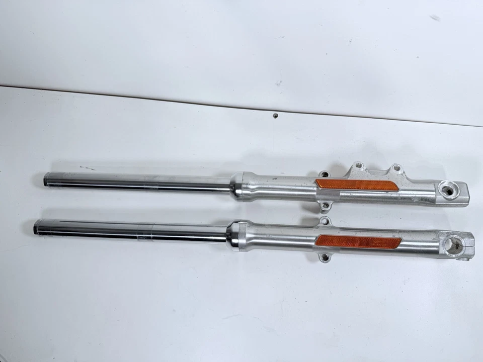 04- 16 Harley Davidson XL 1200 883 72 48 Sportster Front Forks Set Assembly - Image 3 of 4
