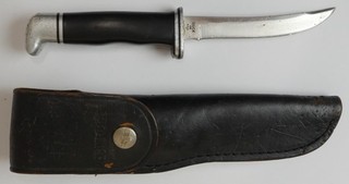 VTG 1972 86 BUCK 118 FIXED BLADE HUNTING KNIFE W/ SHEATH