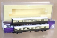DAPOL NC-024 RAKE of 2 N GAUGE GWR SUBURBAN B BRAKE COACH 6736 6738 on