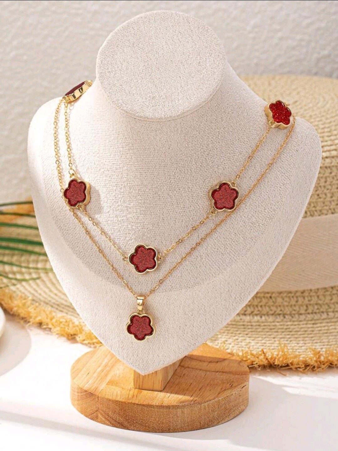 Lucky Clover Flower Necklace for Women and Girls - Perfect Sweet Gift for Daily Wear