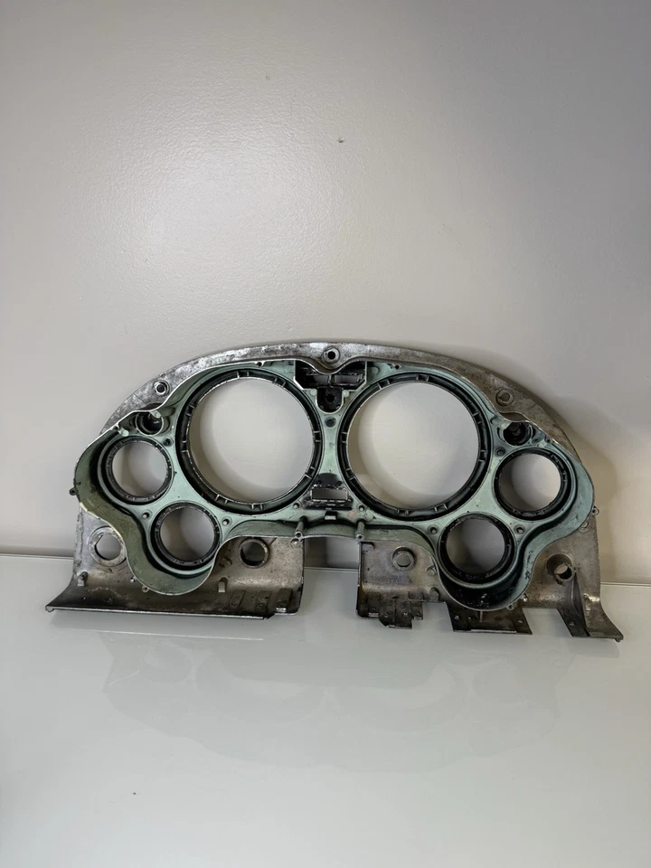 1965 1966 1967 Chevrolet Corvette OEM Gauge Bezel 6408125 C2 Housing 65 66 67 - Image 2 of 4
