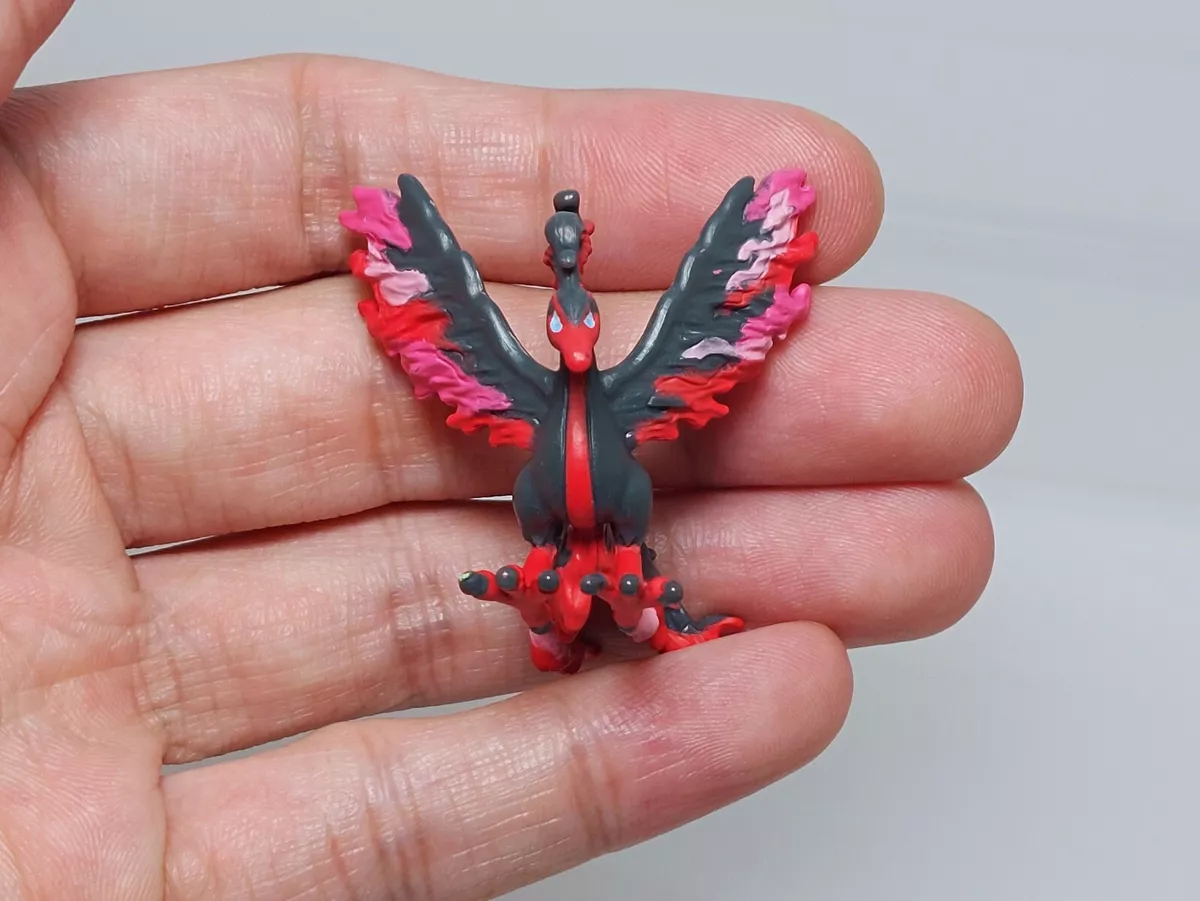 Galarian Moltres Pokemon Get Collections Figure Takara Tomy T-ARTS V02 1.3in