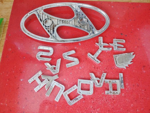 2000-2006 Hyundai Santa Fe Emblem Letter Logo Badge Trunk Gate Rear OEM factory - Picture 4 of 5