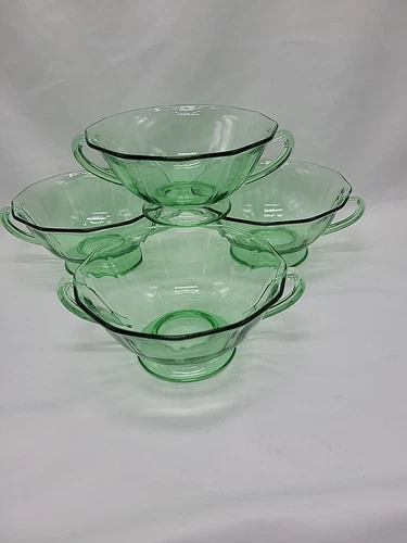 Set Of 4 Depression Vaseline Glass Fruit / Sorbet Handled Bowls