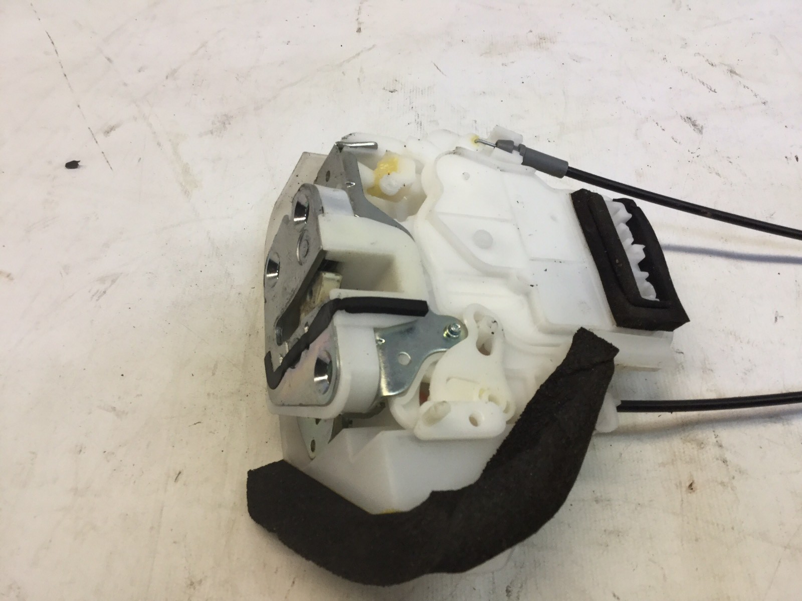 0913 SUBARU FORESTER REAR RIGHT DOOR LOCK LATCH D eBay