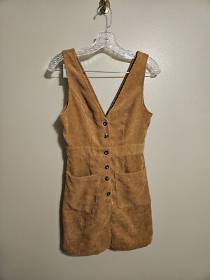 brown corduroy overall dress outfit Corduroy dress outfit fall