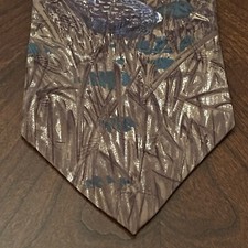 Vintage Field Stream 100% Imported Silk Mens Neck Tie Made In USA Dog Duck Print
