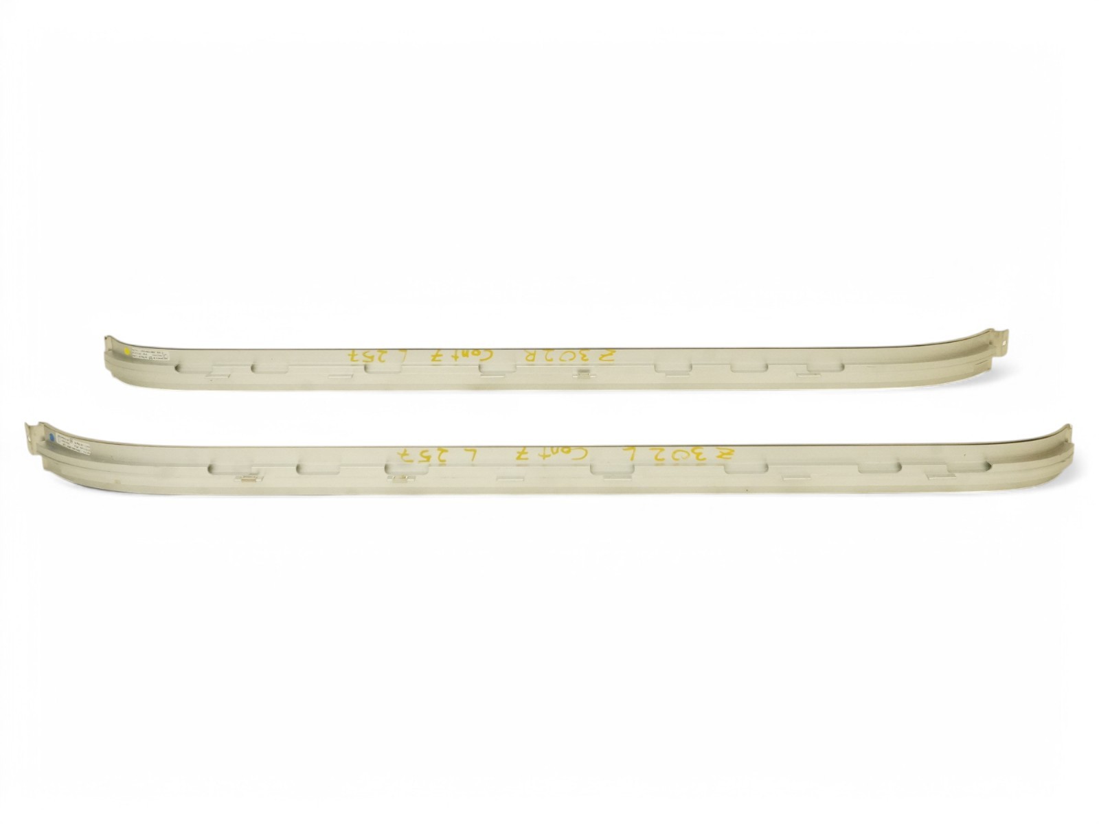 Bentley Continental GT 2003-2010 Right Scuff plates Pair