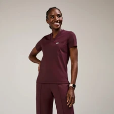 Figs Sona FORMx Slim V-Neck Scrub Top in Burgundy, Size Large