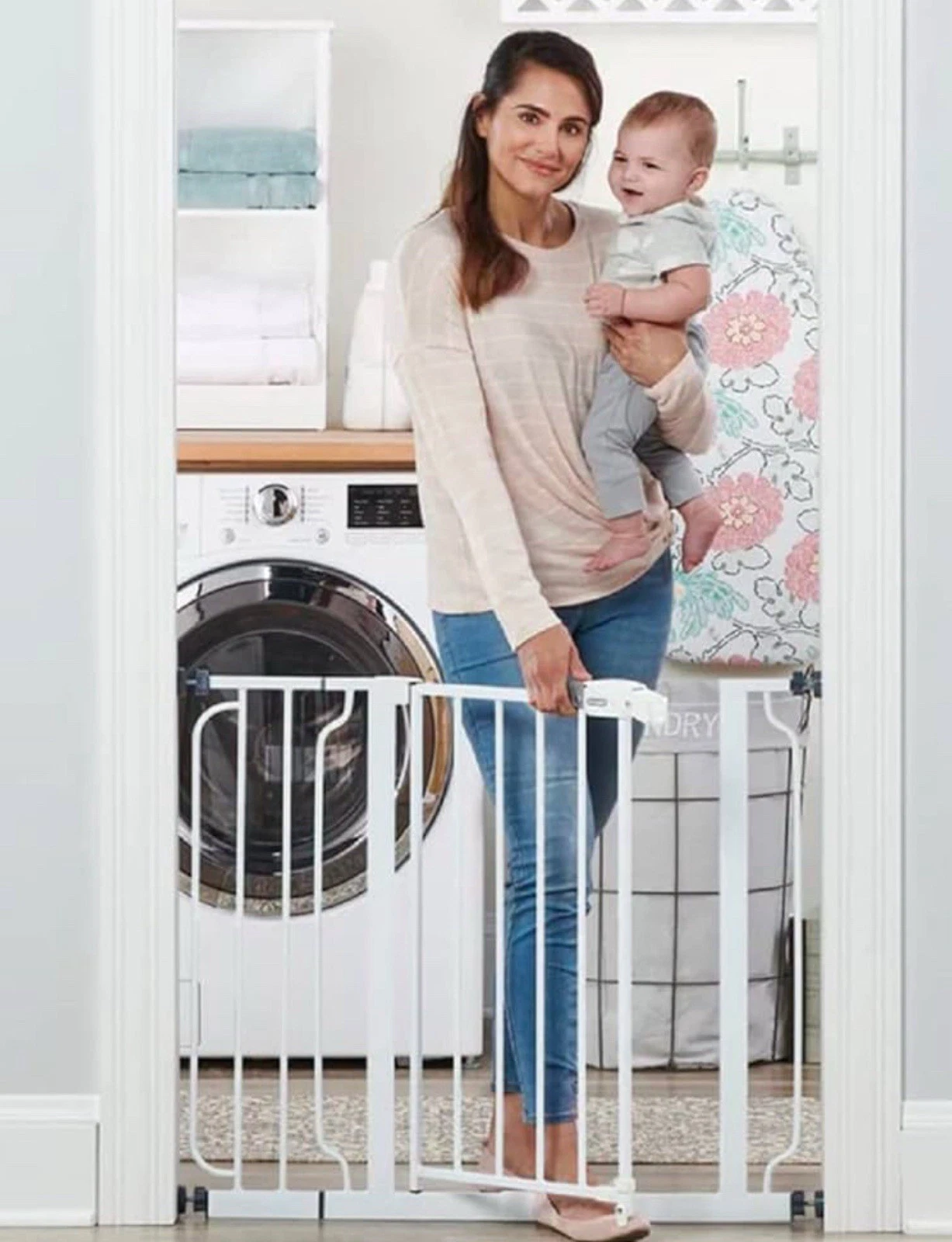 Regalo 1160 Easy Fit Baby Safety Gate - White