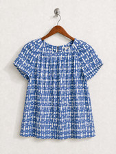Banana Republic 100 Silk Blouse Womens Medium Blue White Geometric Print Top