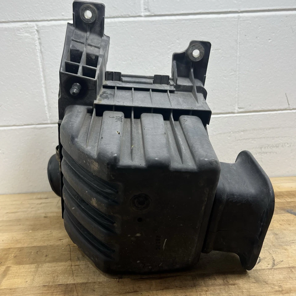 Dodge Durango 2004-2009 caja de filtro de filtro de aire 4,7 L OEM Foto 3 de 4