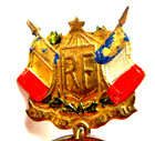 LOT OF 2 FRENCH WORLD WAR ONE MEDALS SOUVENIRS OF THE WAR PINS NICE LOT LQQK ! — photo 6