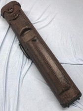 J J 4 Butt 8 Shaft 4x8 Rolling Cue Case Brown/Black Lizard Embossed W/ Wheels