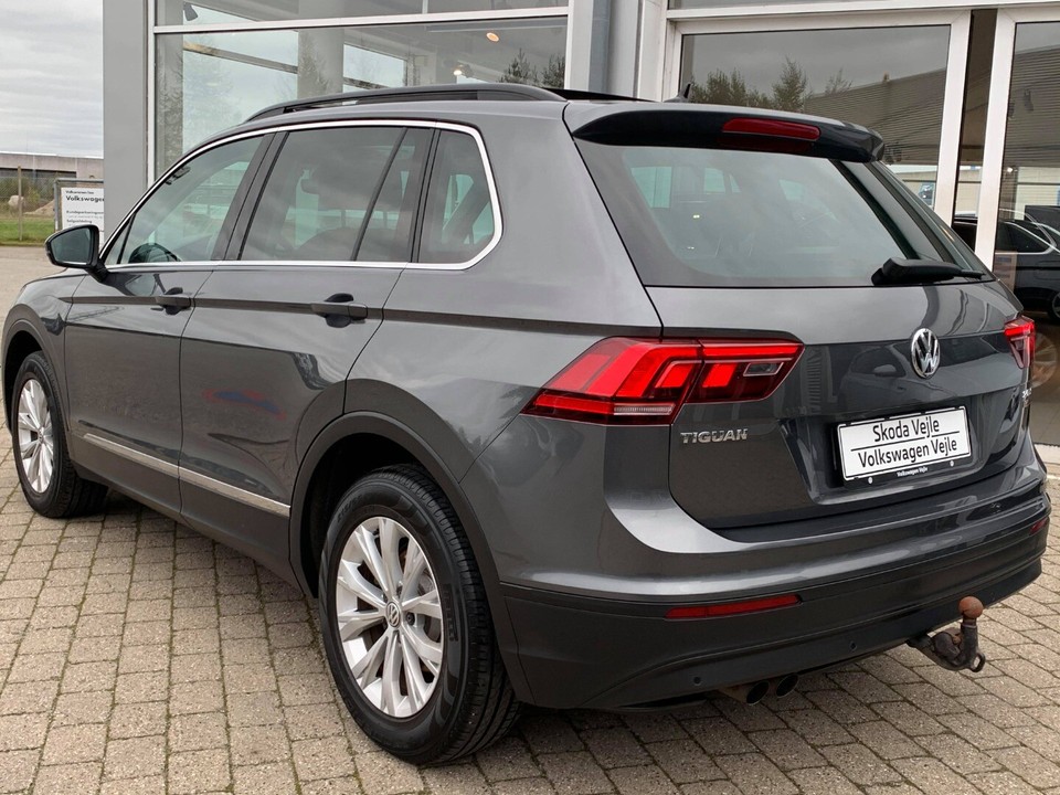 Tiguan 180 л с