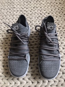 kd 10 dark gray