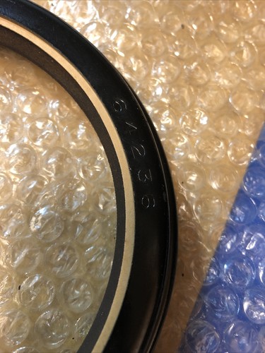 Victor SS64236 /370025A Oil Seal New Old Stock , Made In USA ๐บ๐ธ F+S - Picture 5 of 8