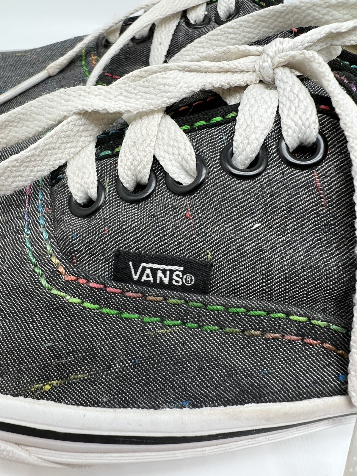 vans authentic 10.5