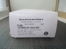 Schneider Electric TC-5241 Low Temp Manual Reset Switch NEW!