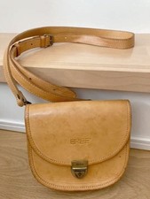BREE 2-Way Shoulder Bag Pochette in Beige Nat...