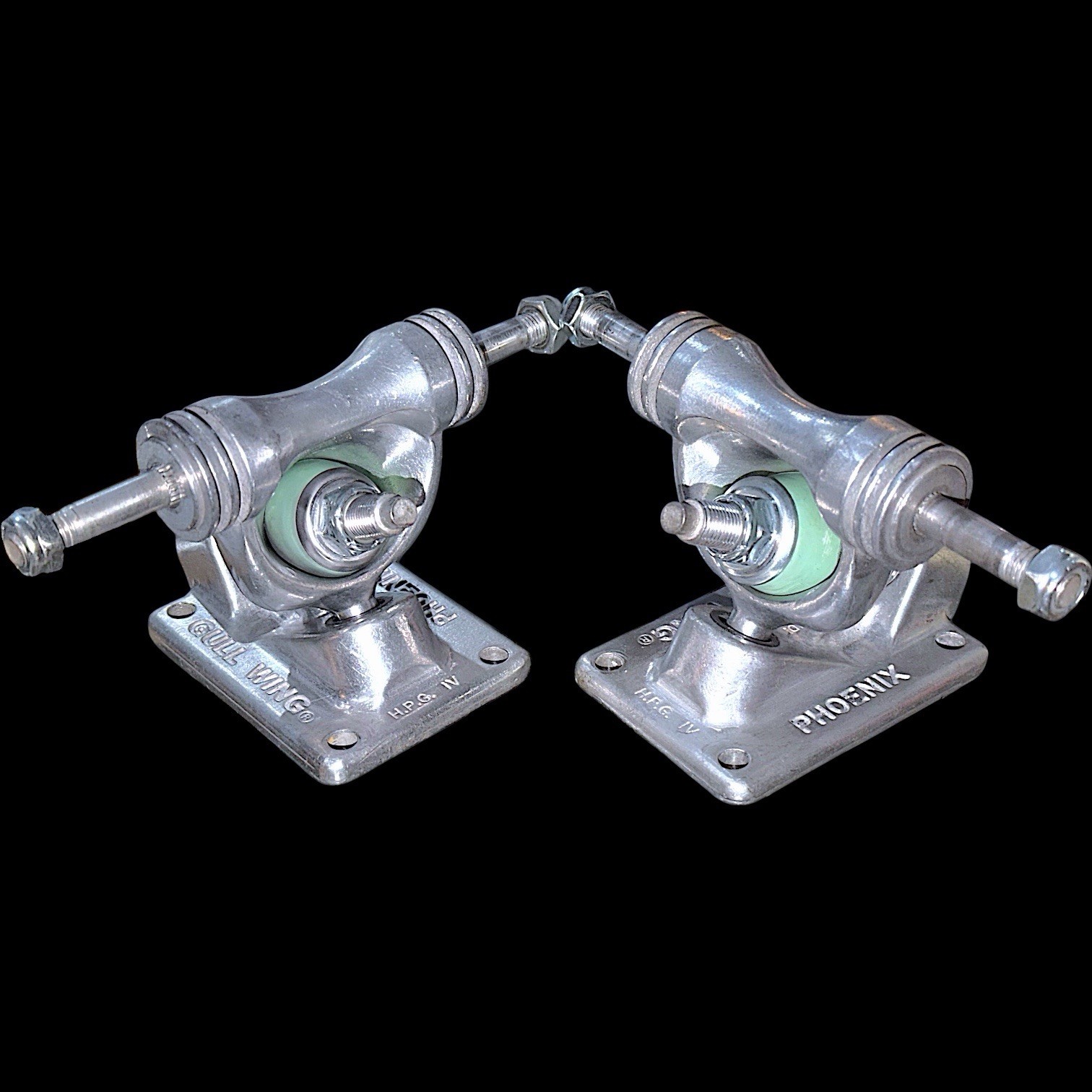 Vintage 1970&rsquo;s Gullwing Phoenix Skateboard Trucks Old School OG Axle 5.5&rdquo;