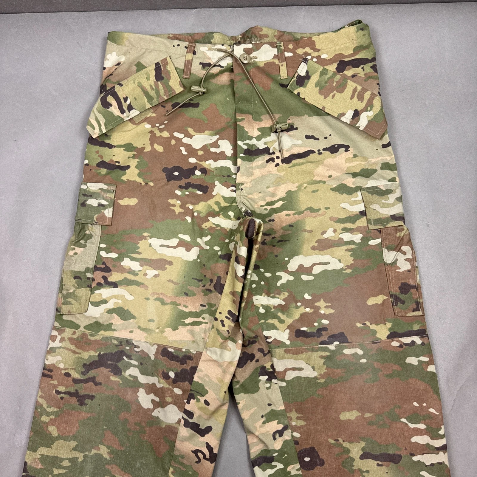 United Join Forces Pants Mens Large Long Multicam Camo Waterproof APECS Rainsuit
Opens in a new wind