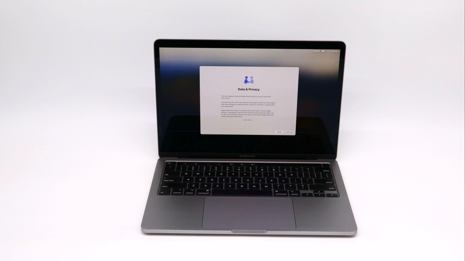 Apple MacBook Pro A2251 13 Core i7 16GB 512GB Gray 2020
