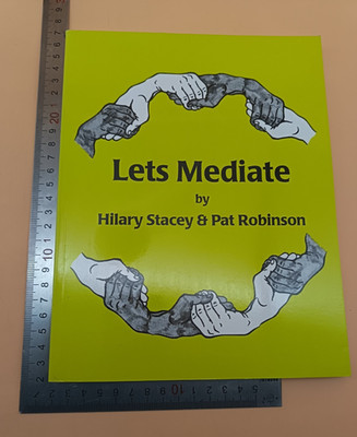 Lets Mediate Teachers Guide Hilary Stacey Pat Robinson PB 2000 Lucky Duck