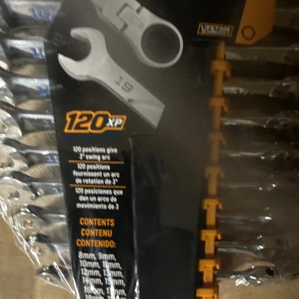 GEARWRENCH 12 Pc. 120XP Universal Spline XL Flex Head Ratcheting Combination Set - Image 2 of 4