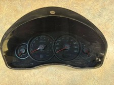 Subaru Legacy 2005 Benzin Geschwindigkeitsmesser Cockpit 85000AG090 121kW