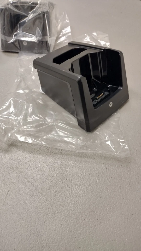 CARGADOR DE SOBREMESA PSION SINGLE MODELO RV4000 Foto 3 de 4