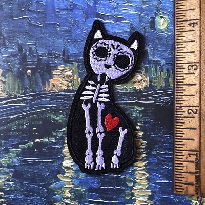 DAY OF THE DEAD SKELETON CAT HEART P35 PATCH BADGE SEW ON EMBROIDERY