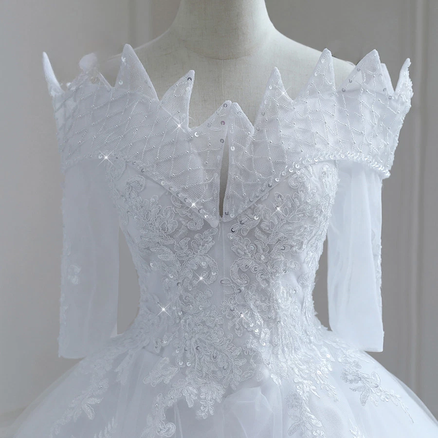Nueva Llegada Blanco Vestidos de Novia Fuera del Hombro Media Mangas Encaje Bordado Vestido Foto 4 de 4