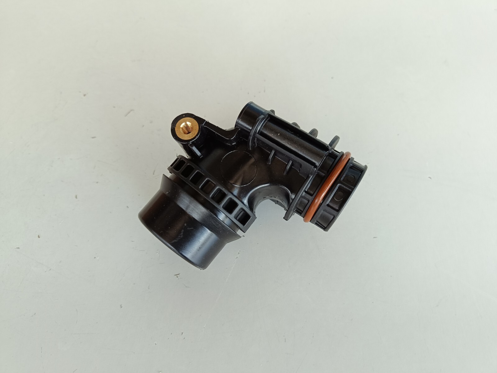 Turbo Air Outlet Pipe for Mercedes Nissan Renault R9M 1.6 DCI  