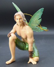 DECEMBER DIAMONDS CASPIAN I'M A FAIRY 55-55149 ORNAMENT 6" TALL KNEELING
