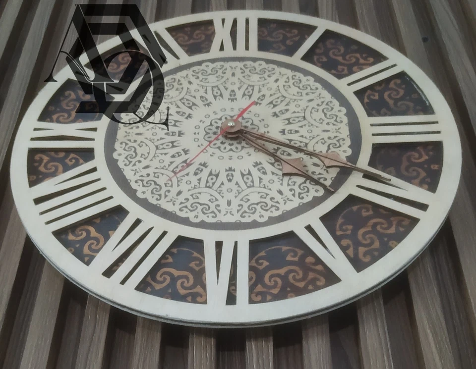 WALL CLOCK WOODEN CRAFT - Image 3 of 4