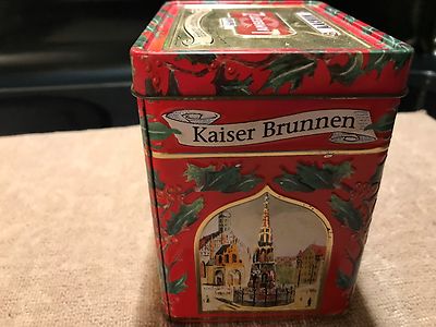 Lambertz Tin Music Box works great in excellent condition red w/green h Lot#0100