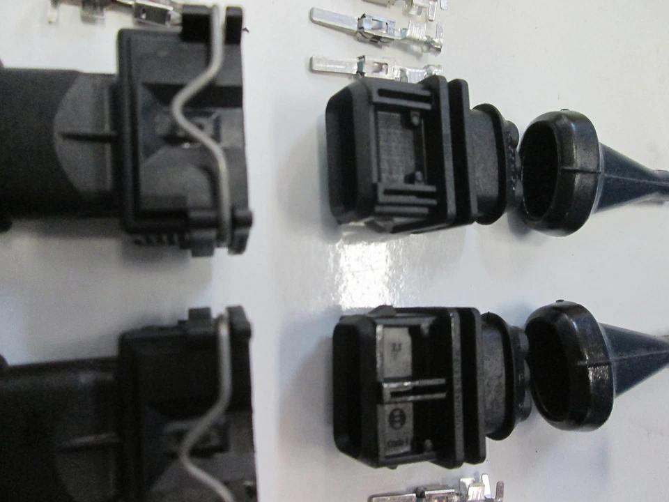 KIT CONECTOR ARNÉS SENSOR DE REFERENCIA Y TRANSMISOR PASILLO PORSCHE 944S S2 968 928 Foto 3 de 3