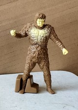BROWN GARGANTUA Figure from The War of the Gargantuas Sanda vs. Gaira /by Bandai