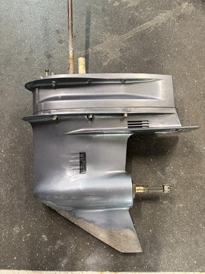 2015 yamaha 150 25 inch lower unit standard RH rotation