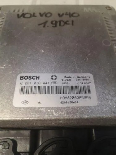 VOLVO V40 Estate VW Motorsteuergerät ECU 0281010441 8200126494 18235546